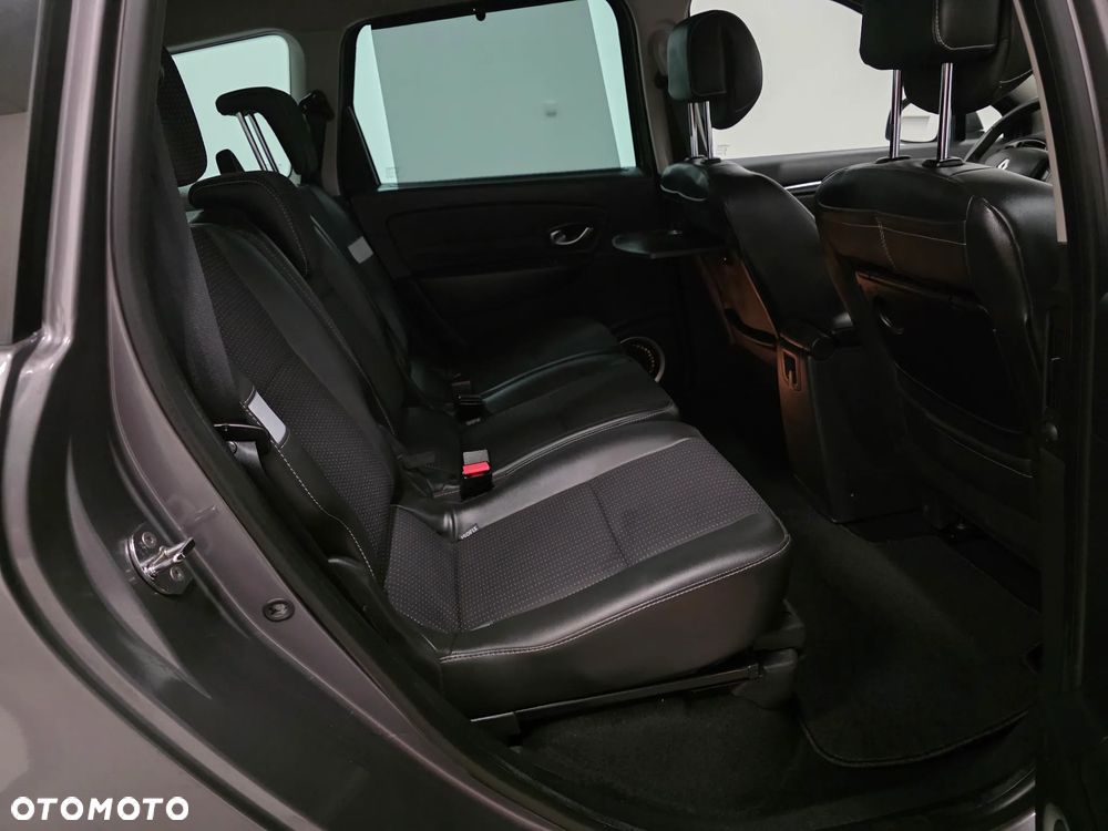Renault Scenic dCi 130 FAP Bose Edition - 16