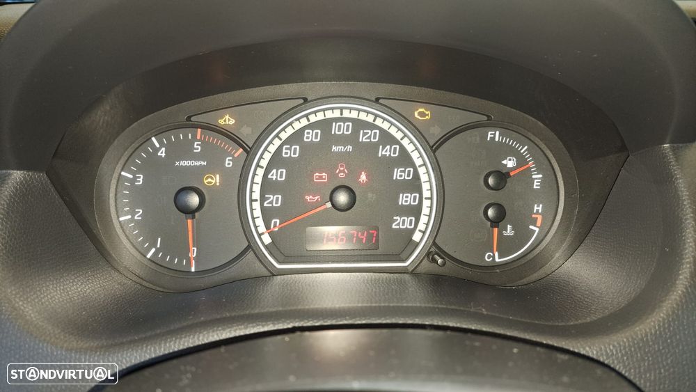 Suzuki Swift 1.3 DDiS GL - 32