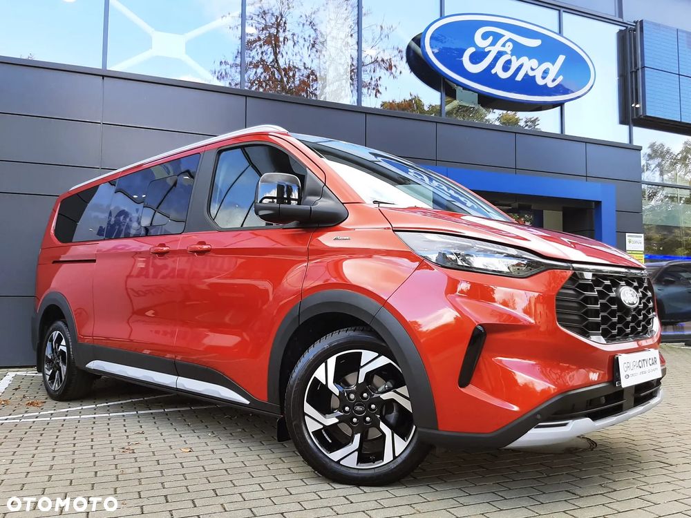 Ford Tourneo Custom 2024 photo 3