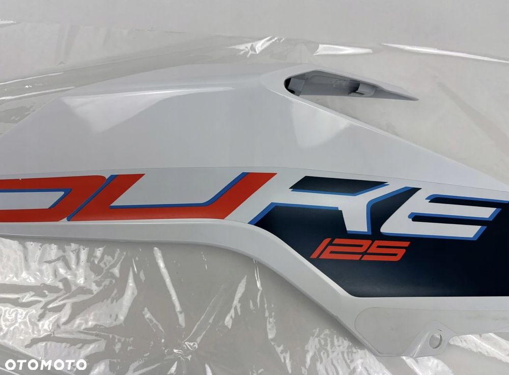 Lewa boczna owiewka KTM DUKE 125 2021-23 Oryginał - 3