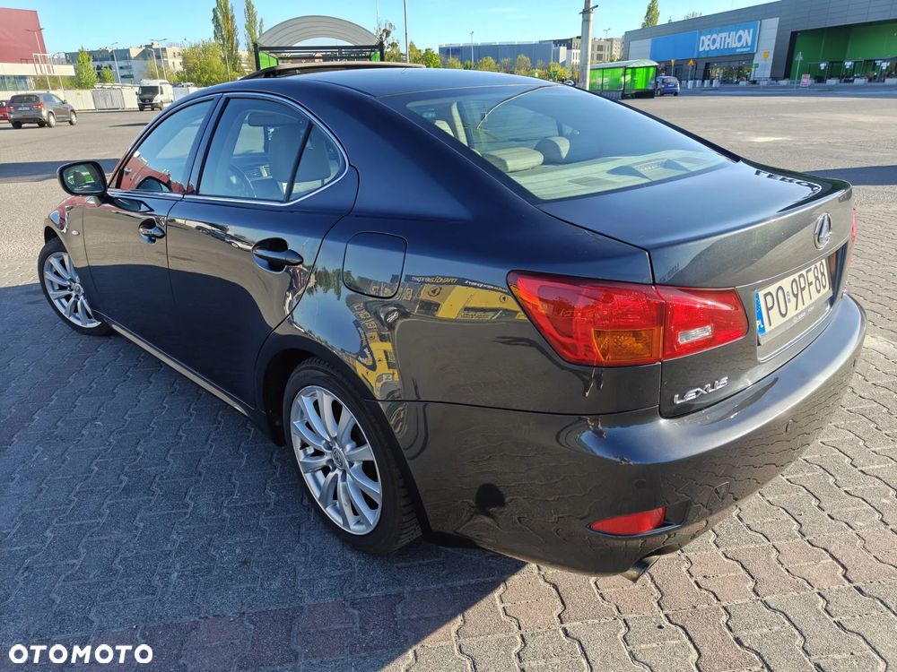 Lexus IS 250 Executive Line - 5