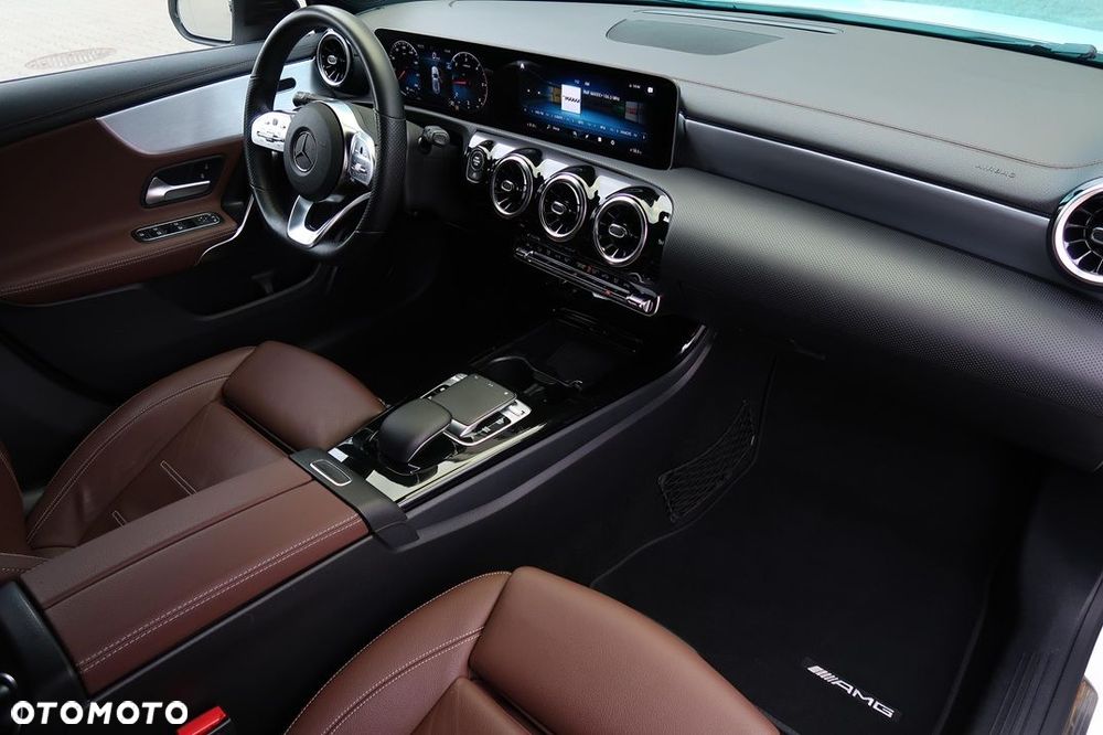 Mercedes-Benz Klasa A 200 d 8G-DCT - 27
