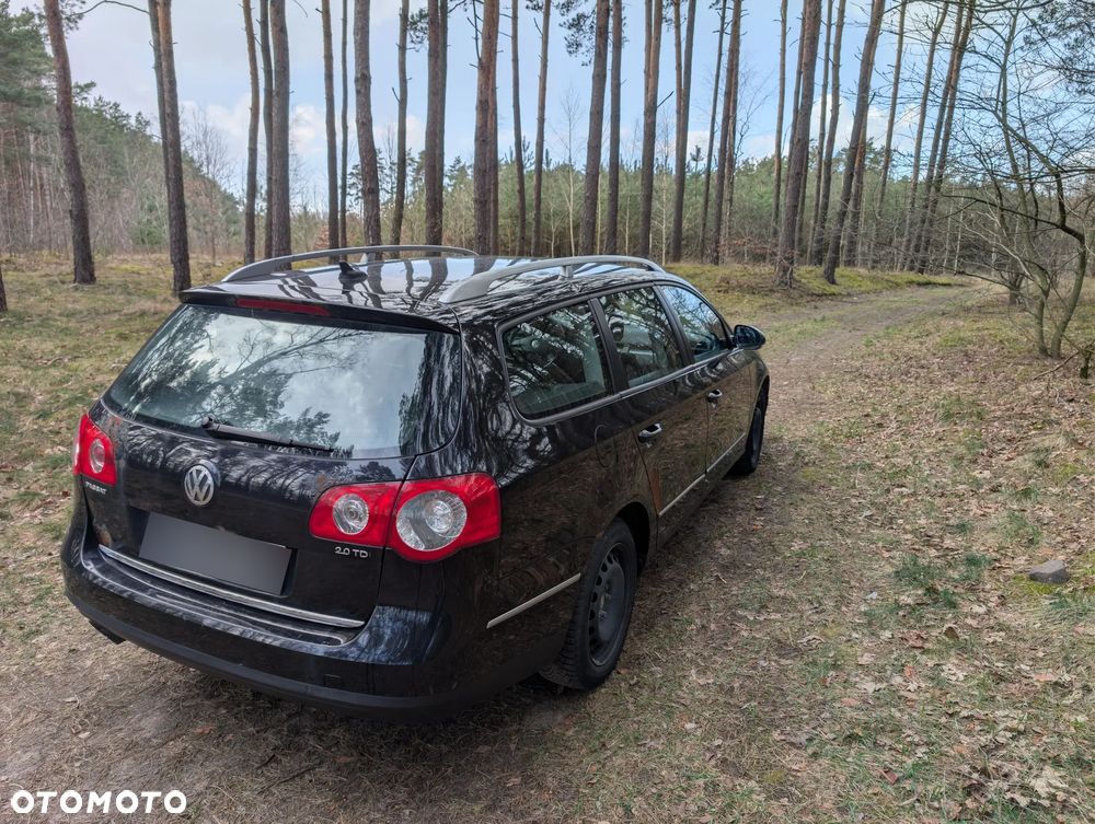 Volkswagen Passat 2.0 TDI DPF Individual - 6