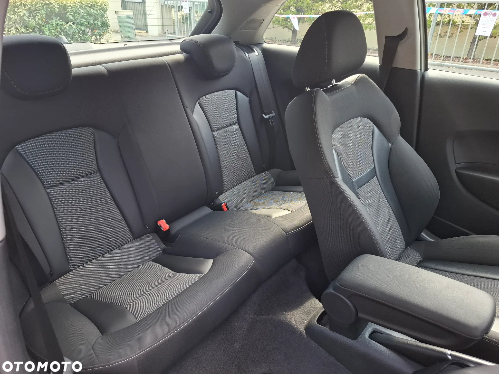 Audi A1 1.6 TDI Ambition - 15