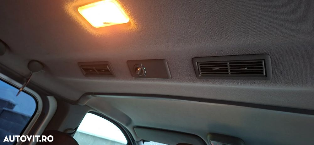 Opel Vivaro Combi LWB EURO5 - 14