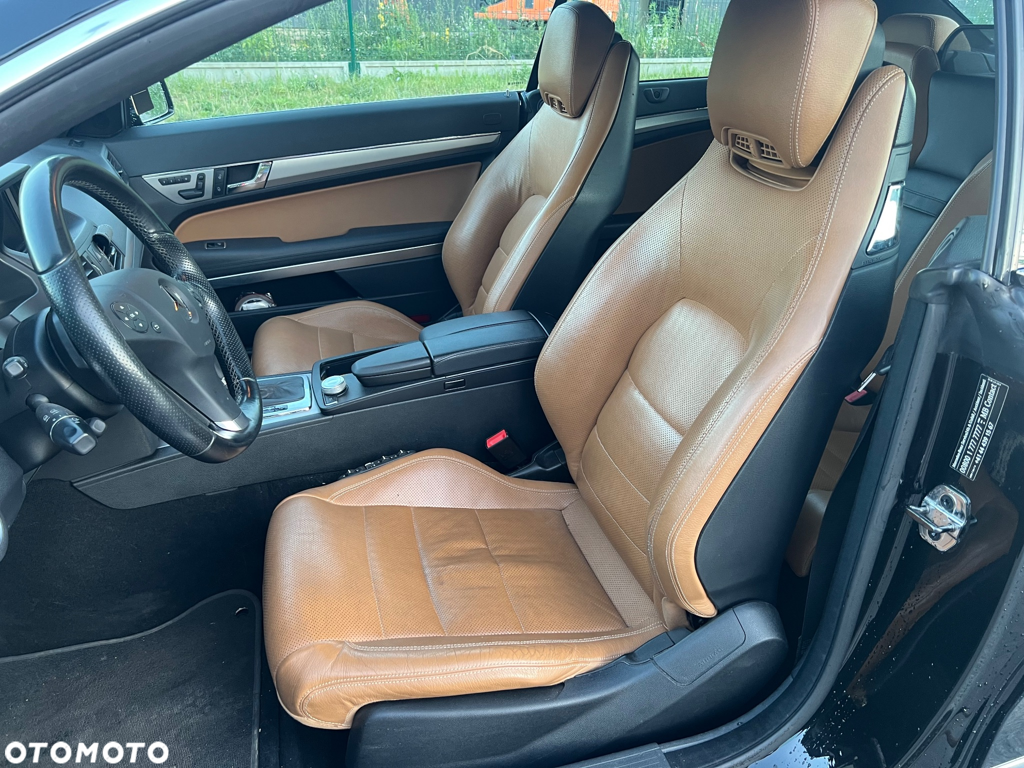 Mercedes-Benz Klasa E 350 CGI Cabrio BlueEFFICIENCY 7G-TRONIC Avantgarde - 14