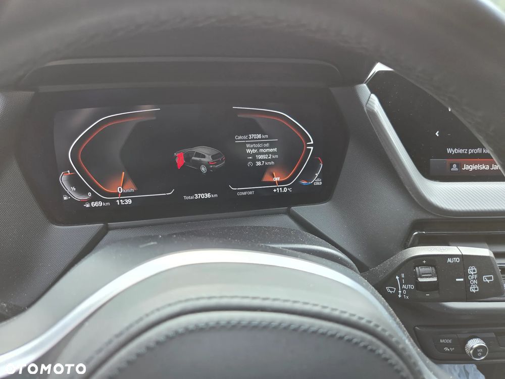 BMW Seria 1 118i - 9