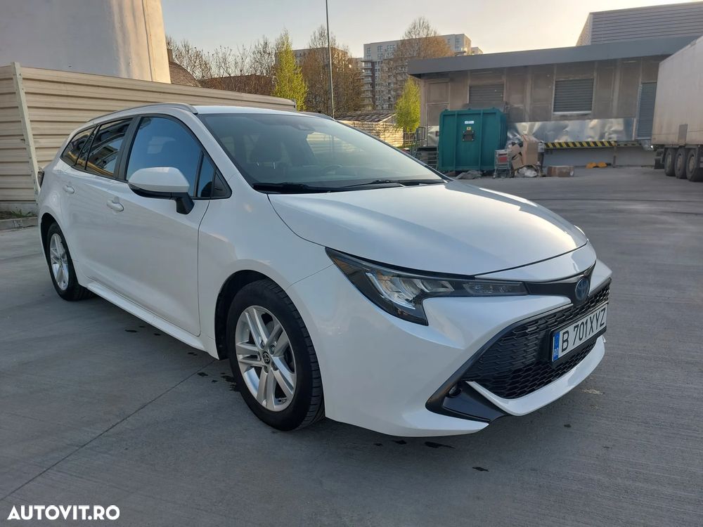 Toyota Corolla 1.8 HSD Exclusive interior Negru - 3