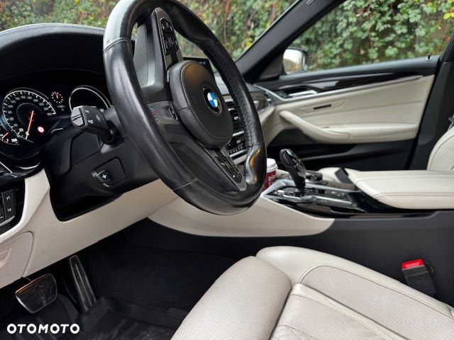 BMW Seria 5 530d xDrive M Sport sport - 21