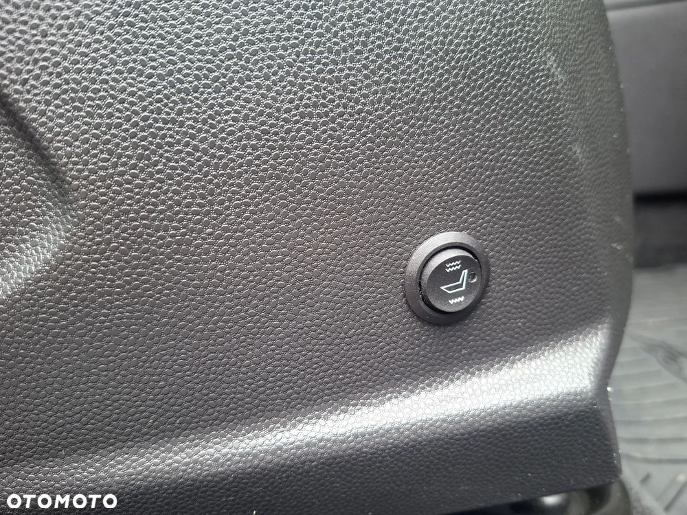 Ford Fiesta - 11
