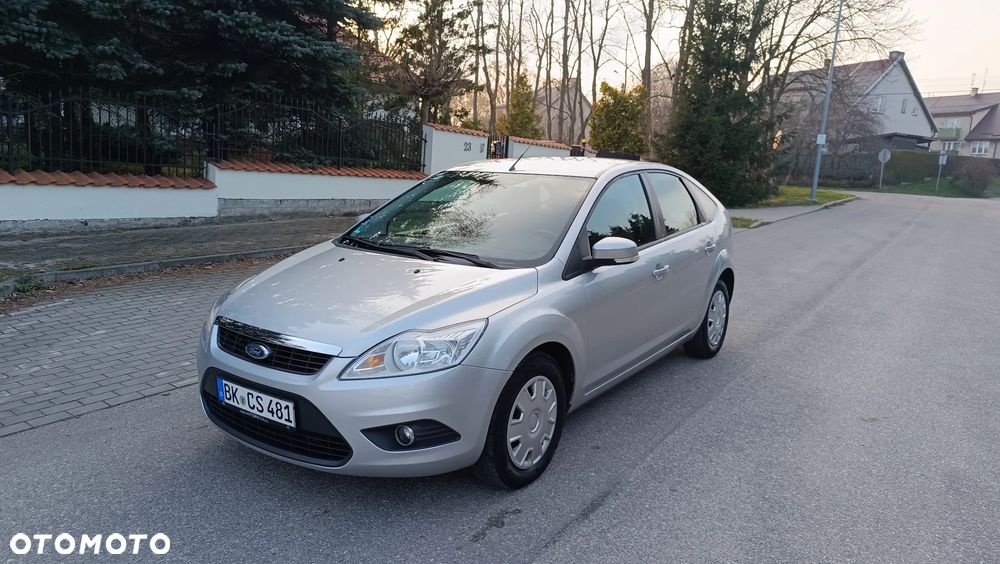 Ford Focus 1.6 16V Style+ - 3