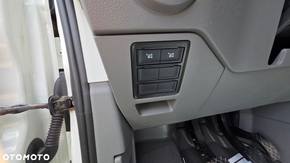Volkswagen Crafter - 21