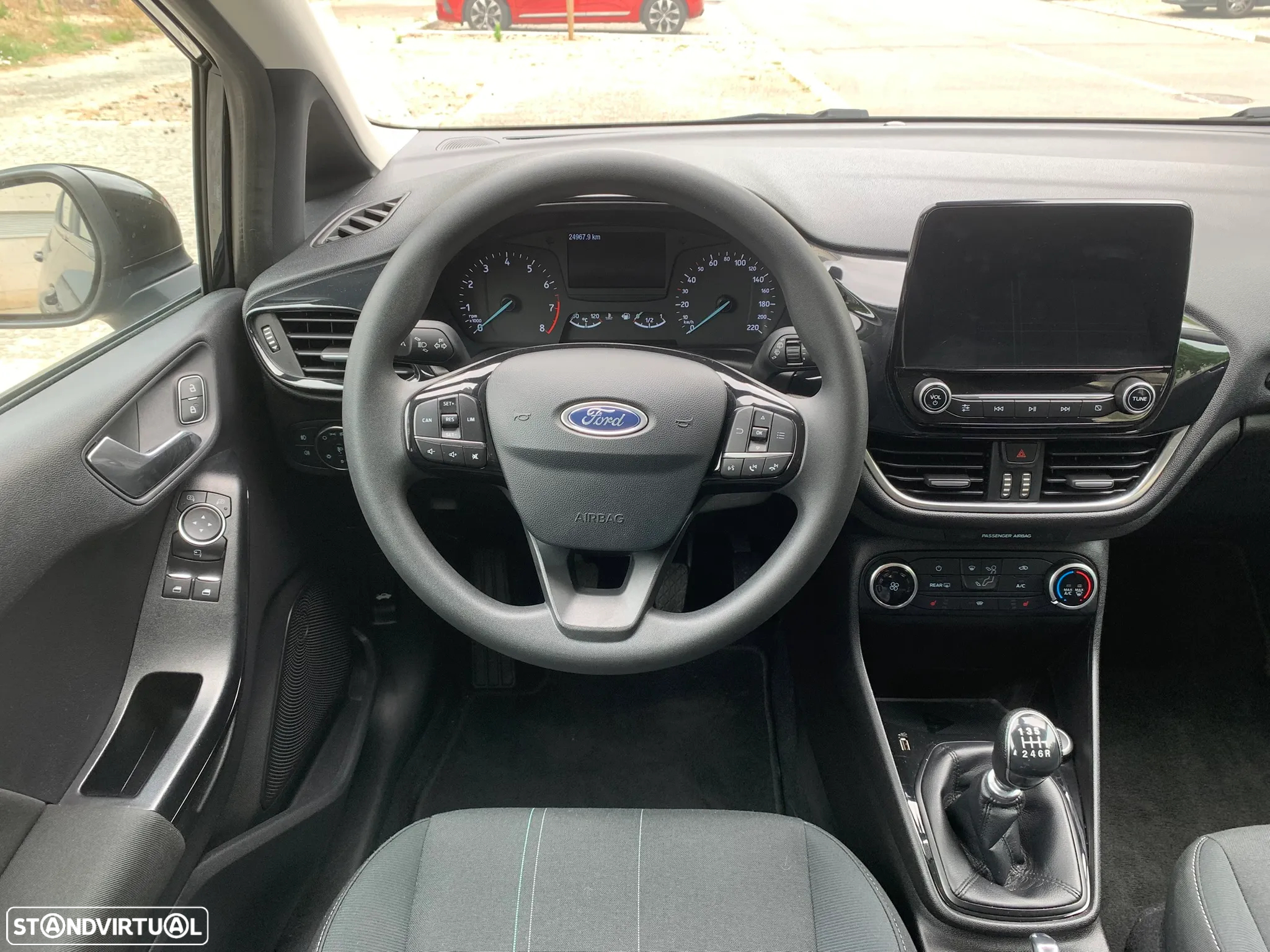 Ford Fiesta 1.0 EcoBoost Titanium - 8