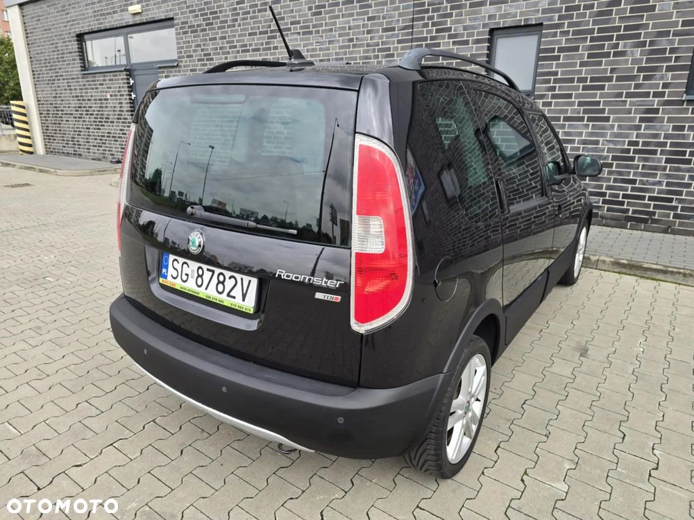 Skoda Roomster 1.6 TDI DPF Scout PLUS EDITION - 14