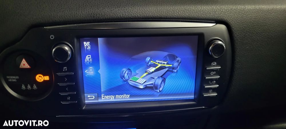 Toyota Yaris 1.5 VVT-i Y20 Team Deutschland - 21