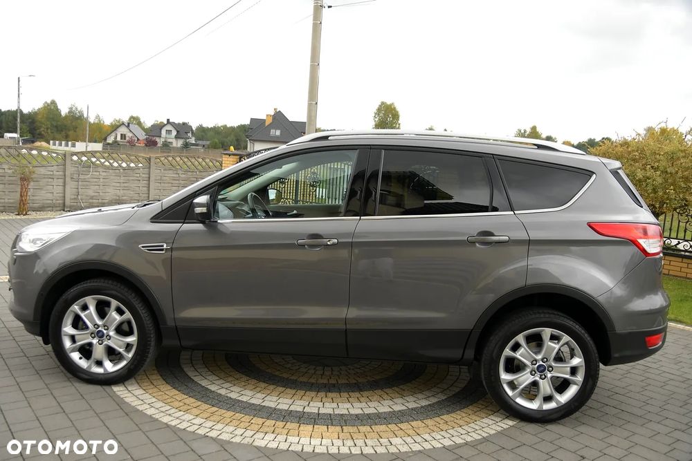 Ford Kuga 2.0 TDCi 4x4 Titanium - 3