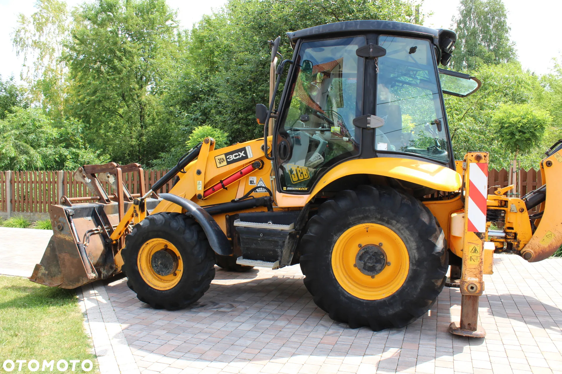 JCB 3CX CONTRACTOR - 36