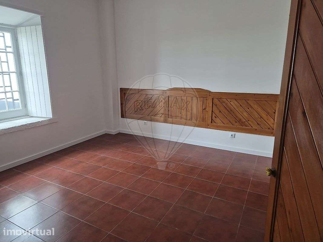 Apartamento T1 para arrendamento - Grande imagem: 2/5