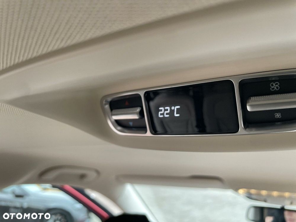 Mercedes-Benz EQV 300 60kWh - 23