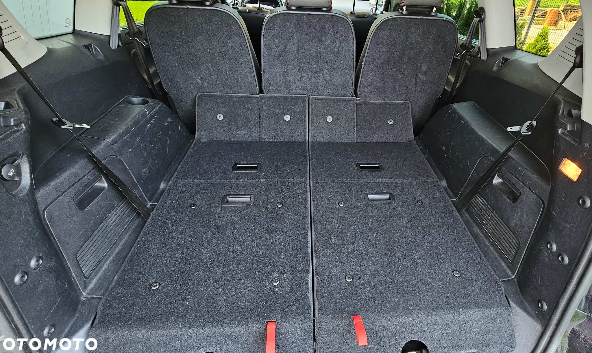 Ford S-Max - 19