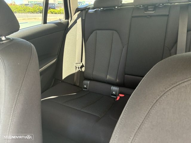 BMW 330 e Auto - 16