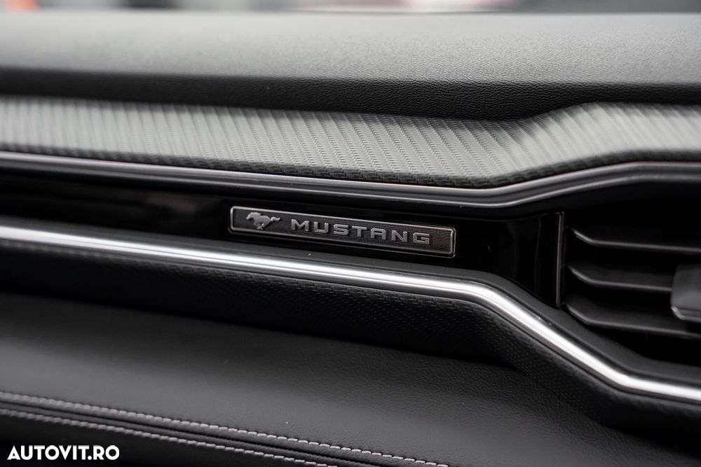 Ford Mustang Convertible 5.0 Ti-VCT V8 Aut. GT - 35