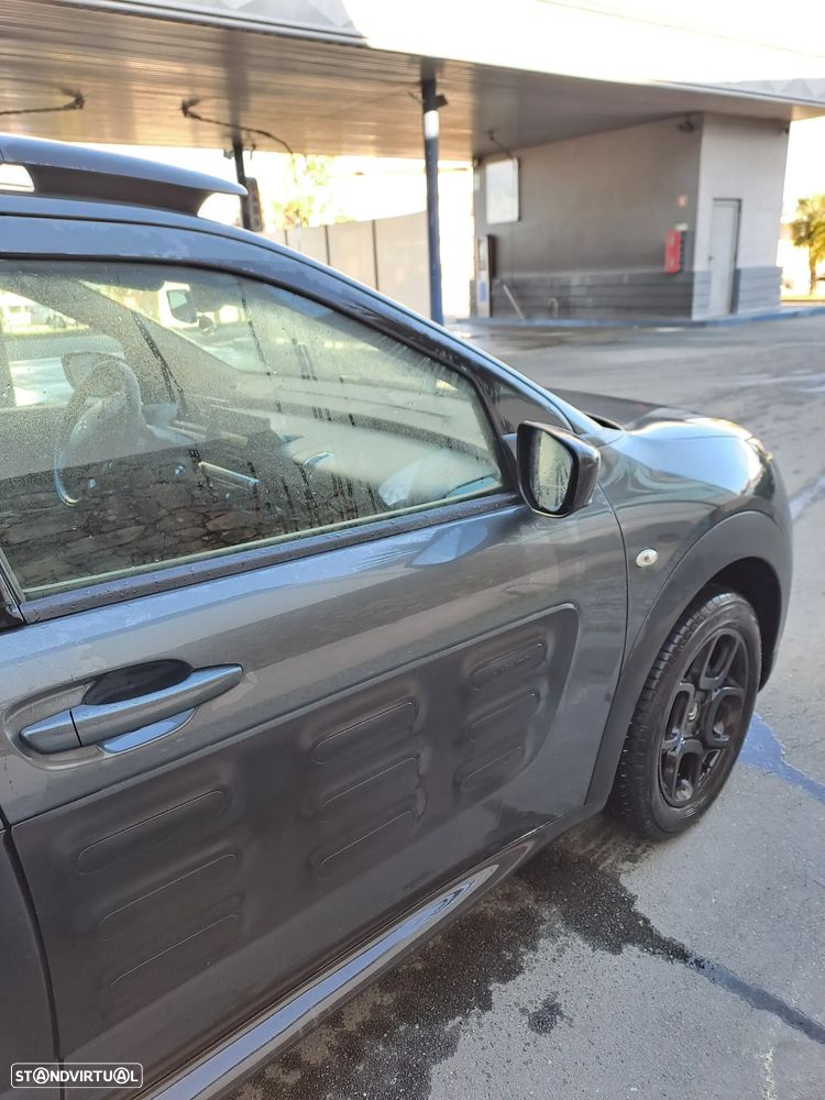 Citroën C4 Cactus 1.2 PureTech Live - 3
