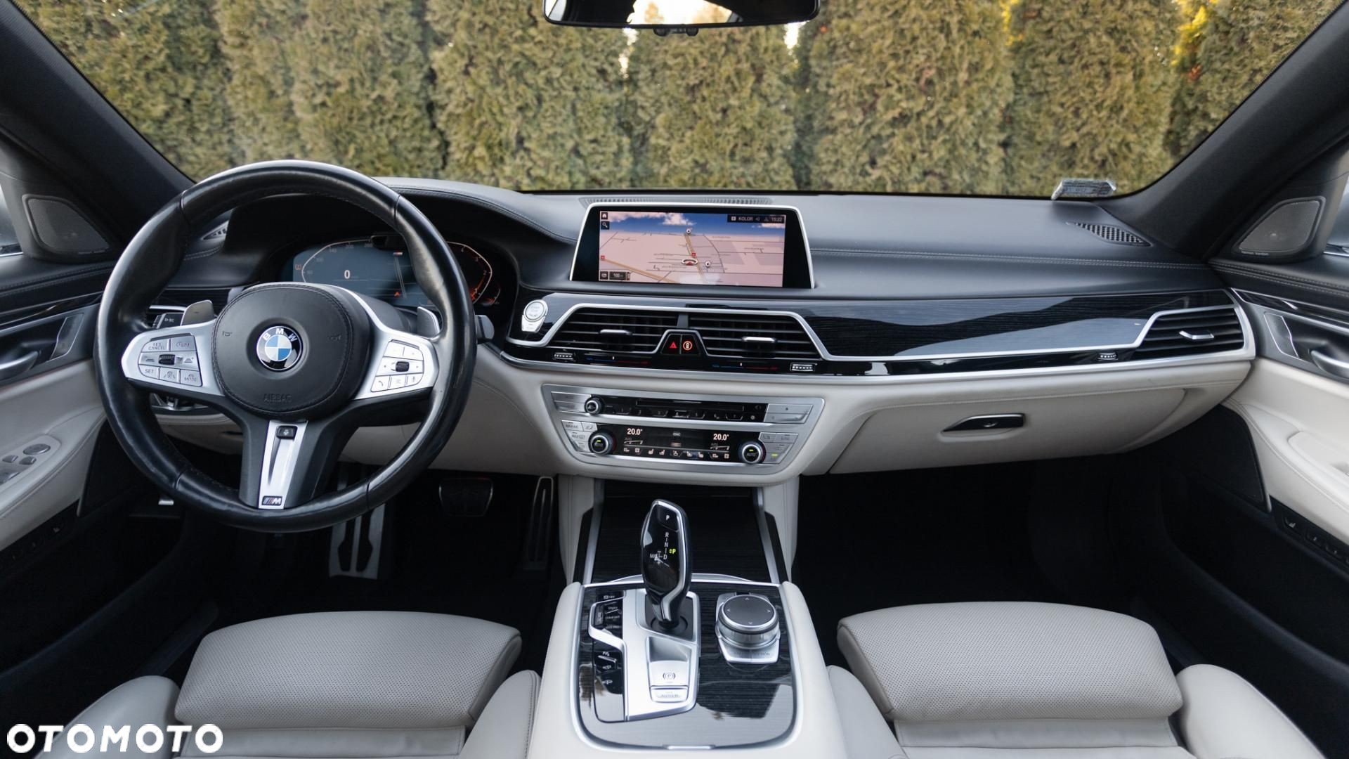 BMW Seria 7 - 10