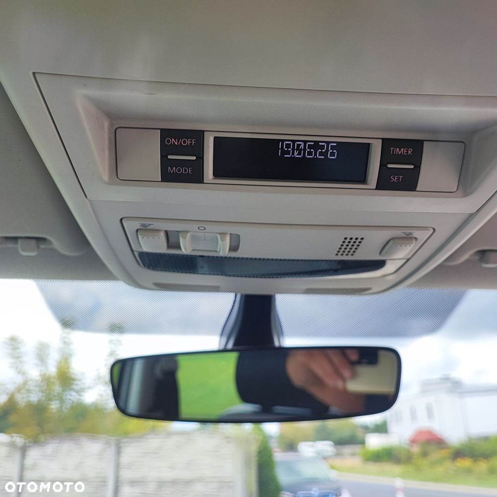 Volkswagen Caravelle 2.0 TDI L1 Highline 4Motion - 12