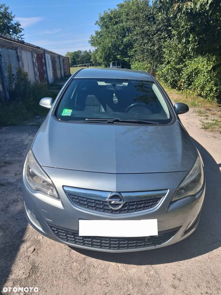 Opel Astra - 2