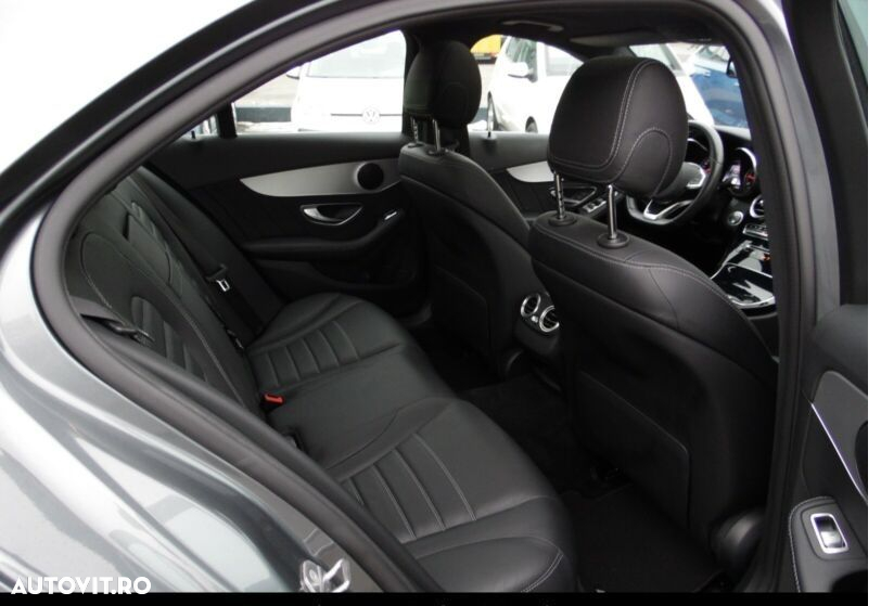 Mercedes-Benz C 250 d 4M T-Modell - 8