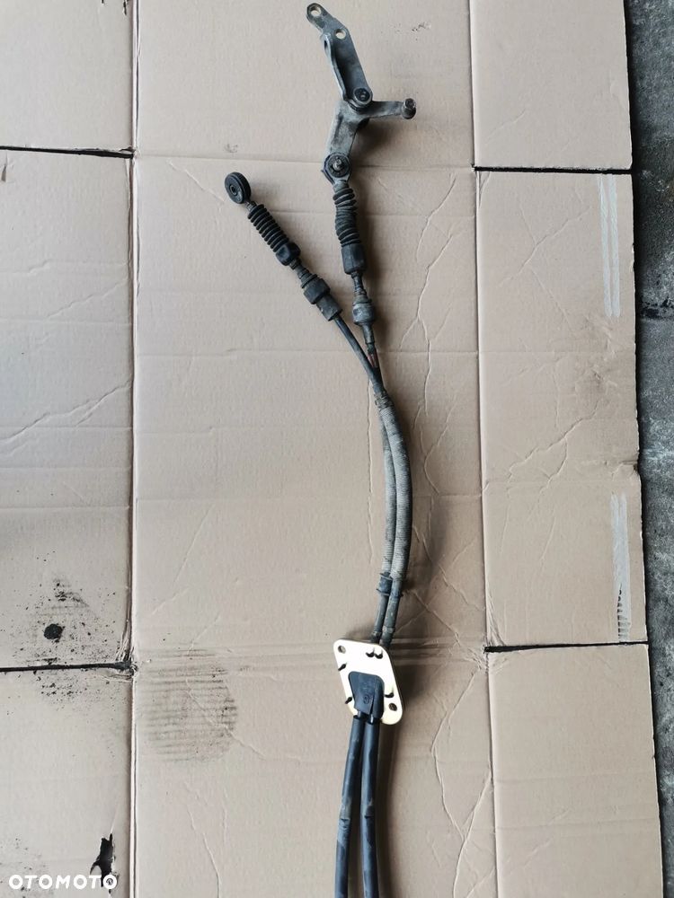 MECHANIZM LEWAREK DRAZEK LINKI ZMIANY BIEGOW COROLLA E12 2.0 D4D - 2