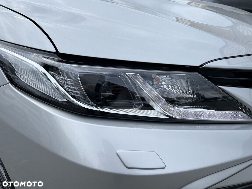 Toyota Camry 2.5 Hybrid Prestige CVT - 29