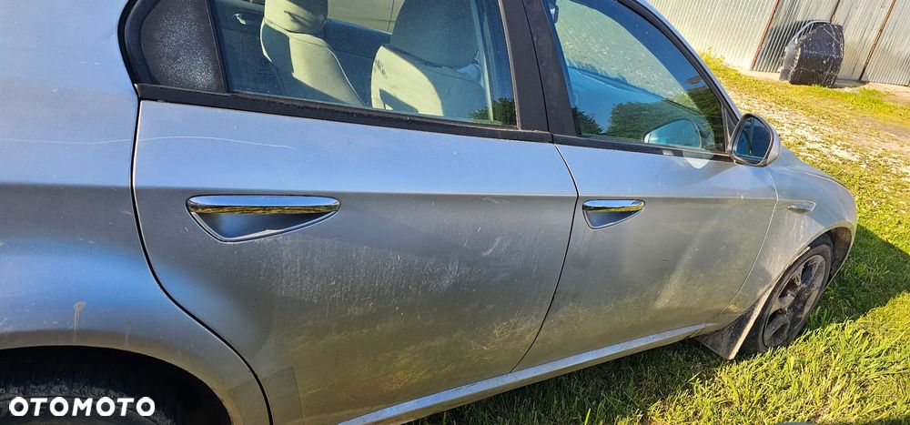Alfa Romeo 159 2.2 JTS 565a na części potrzebujesz czegoś dzwoń Lublin - 12