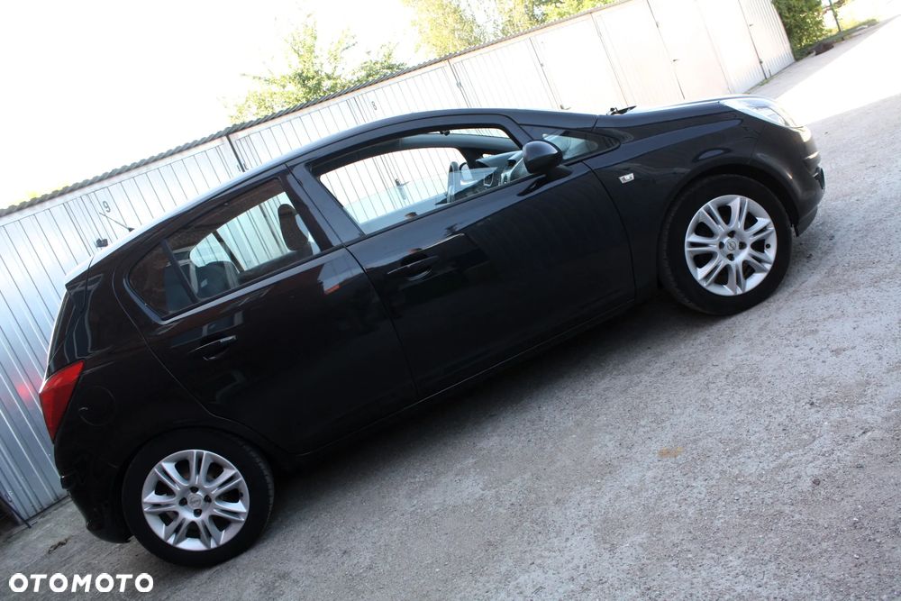Opel Corsa 1.2 16V Selection 110 Jahre - 7