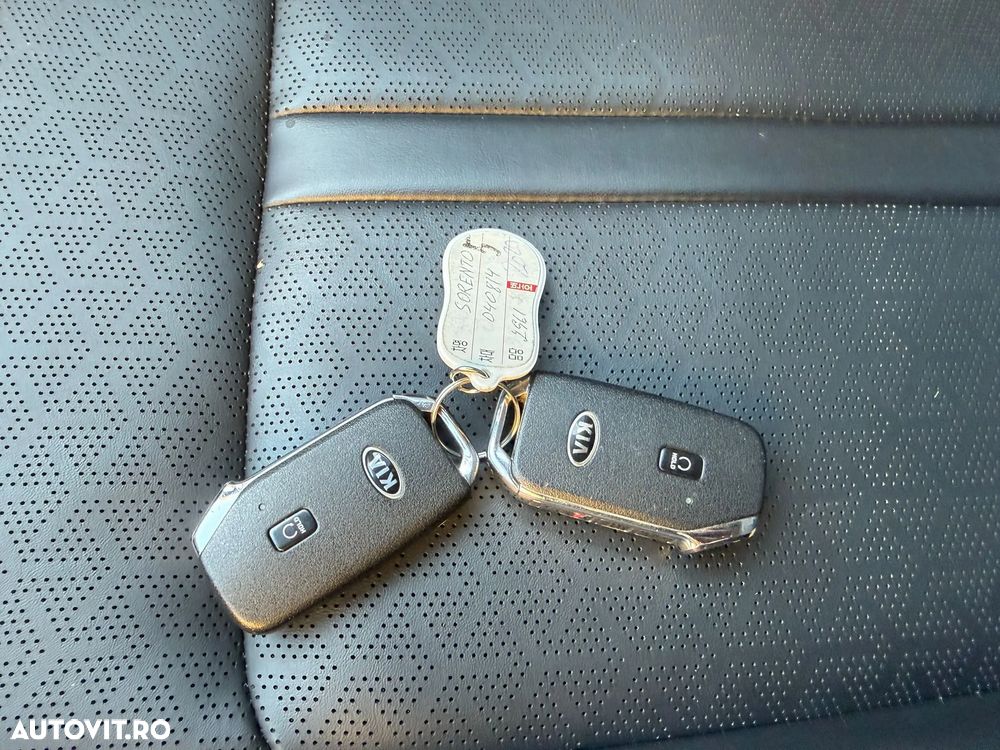 Kia Sorento - 29