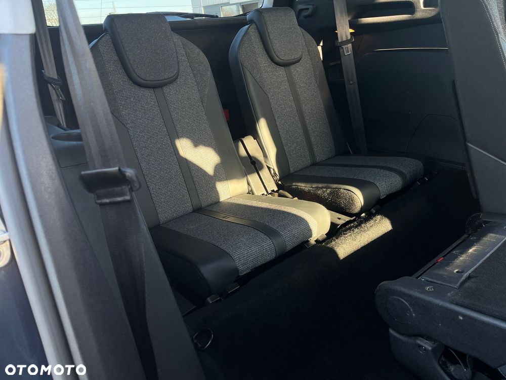 Peugeot 5008 PureTech 130 EAT6 Allure - 26