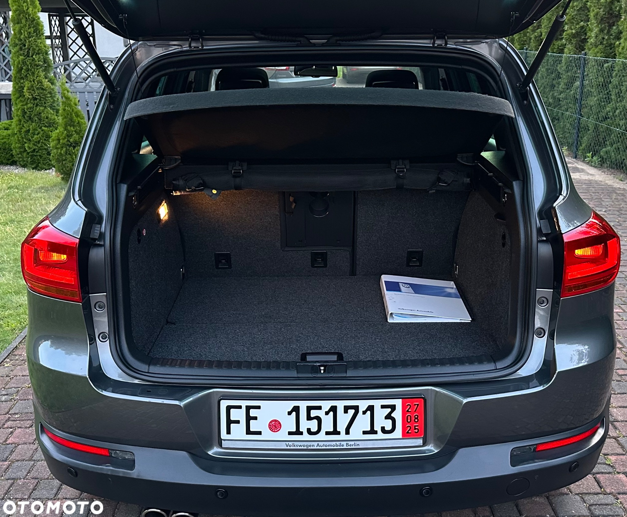 Volkswagen Tiguan 2.0 TDI 4Mot Sport&Style DSG - 11