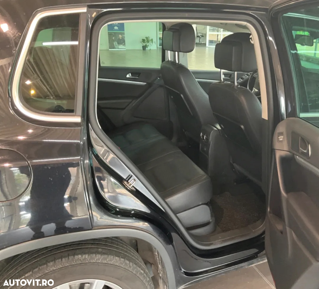 Volkswagen Tiguan 2.0 TDI 4Motion DSG BMT Sport & Style - 8