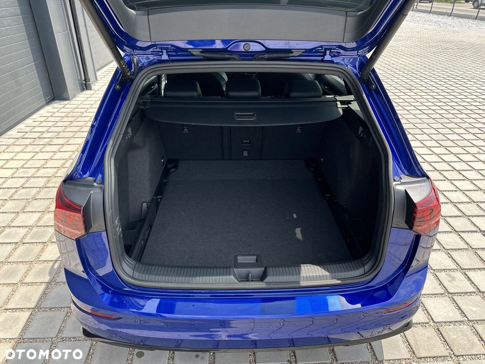 Volkswagen Golf Variant - 18
