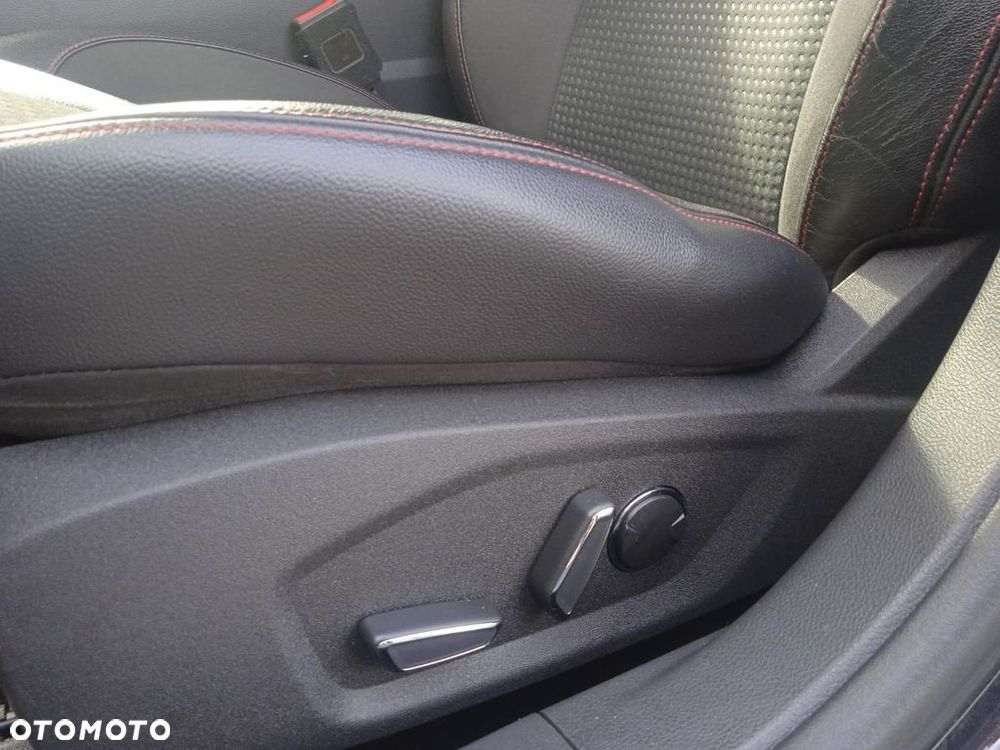 Ford Mondeo 2.0 EcoBlue ST-Line X - 32