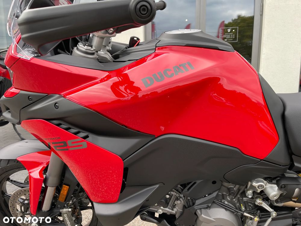 Ducati Multistrada - 12