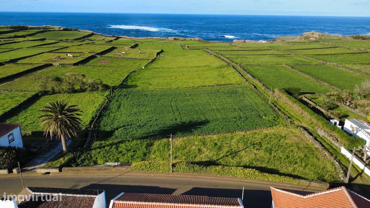 Terreno Vista Mar - Vila Nova, Ribeira da Areia - Praia da Vitória - Grande imagem: 4/5