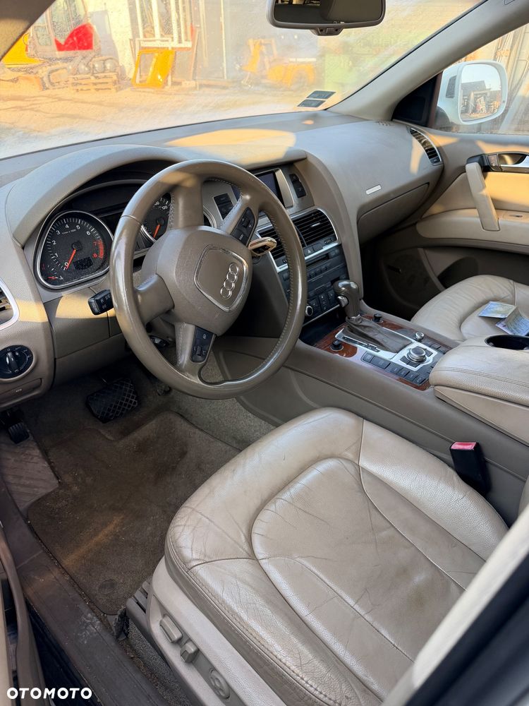 Audi Q7 4.2 FSI Quattro Tiptronic - 5