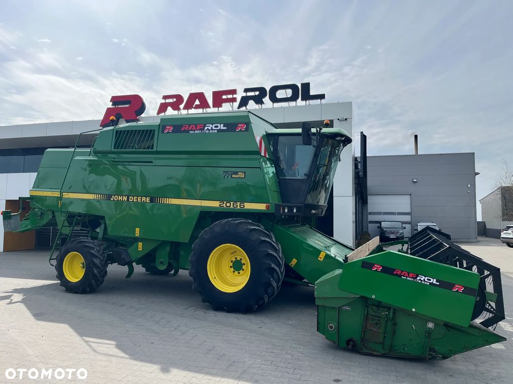 John Deere 2066 HillMaster - 1