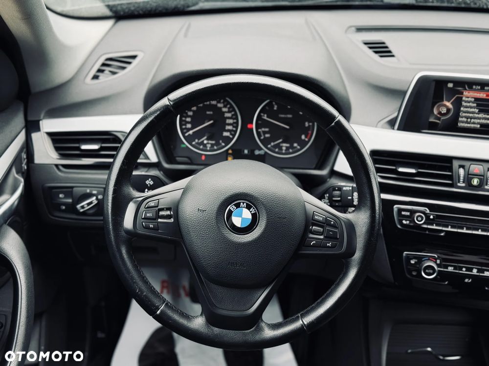 BMW X1 sDrive18d Advantage - 22