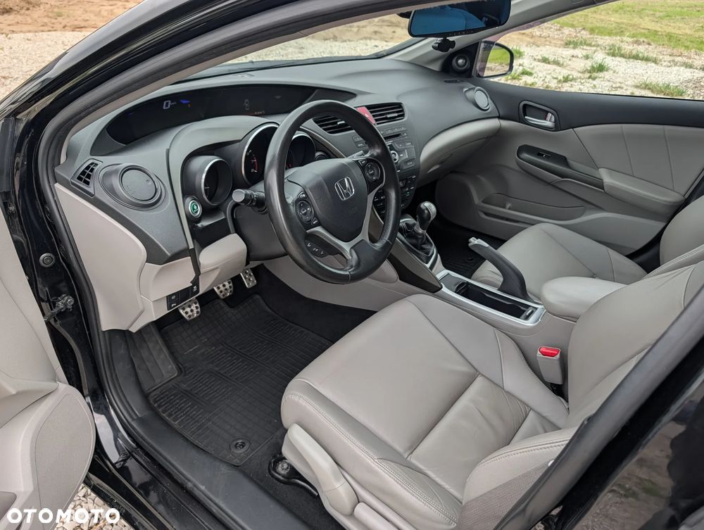 Honda Civic 1.8 Executive - 8
