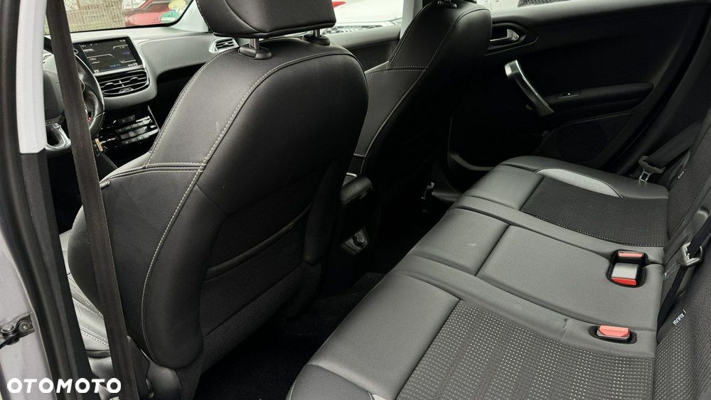 Peugeot 2008 - 30