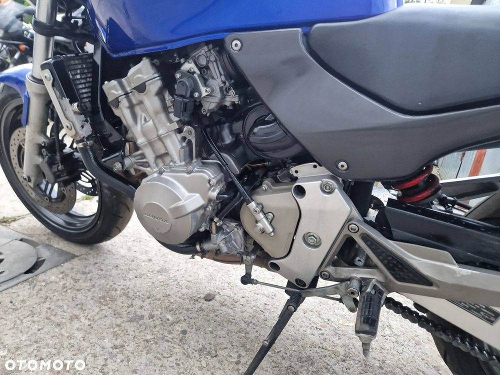 Honda Hornet - 25