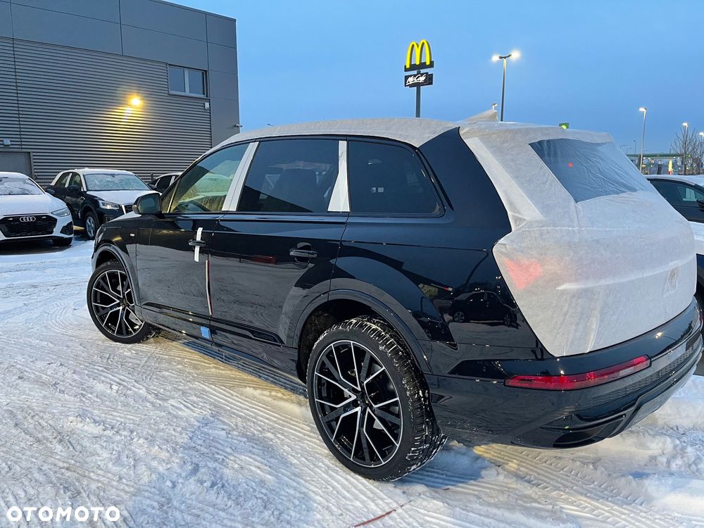 Audi Q7 50 TDI mHEV Quattro Black Edition Tiptr - 12